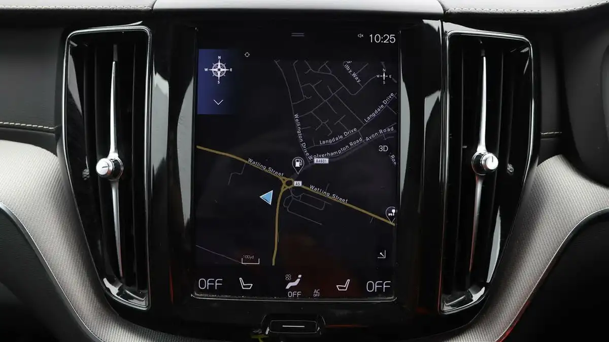 2019-volvo-xc60-20td-b4-r-design-pro-big-10