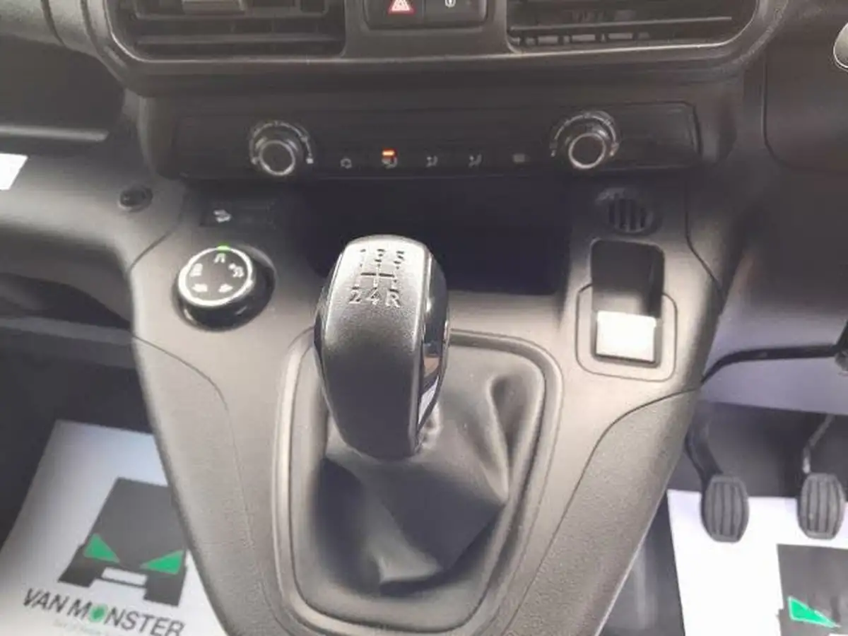 2021-peugeot-partner-15-bluehdi-1000-grip-100ps-eu6dt-big-17