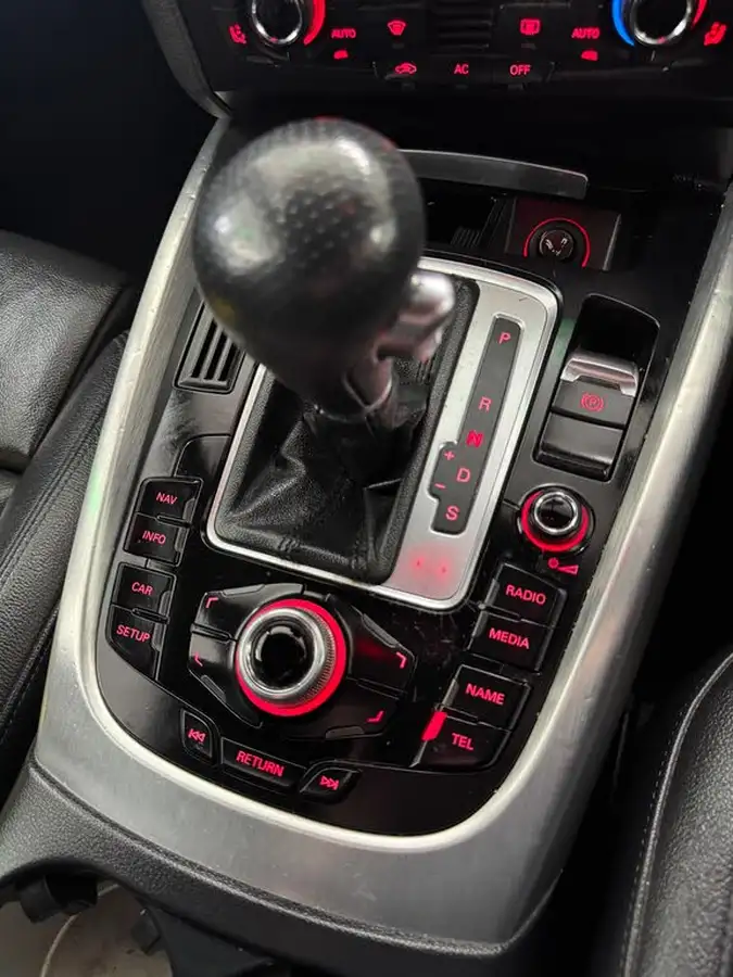 2012-audi-q5-30td-s-line-special-edition-big-12