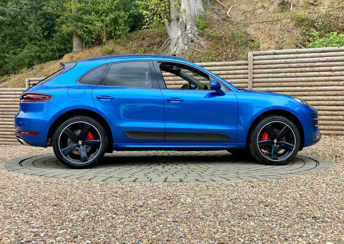 2016-porsche-macan-36-turbo-400ps-awd-big-21