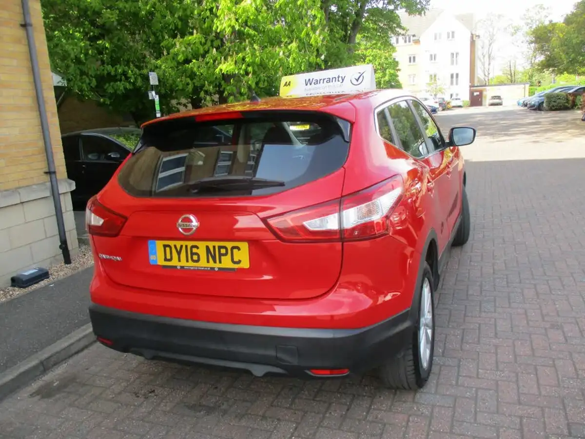 2016-nissan-qashqai-12-dig-t-acenta-tech-pk-big-9