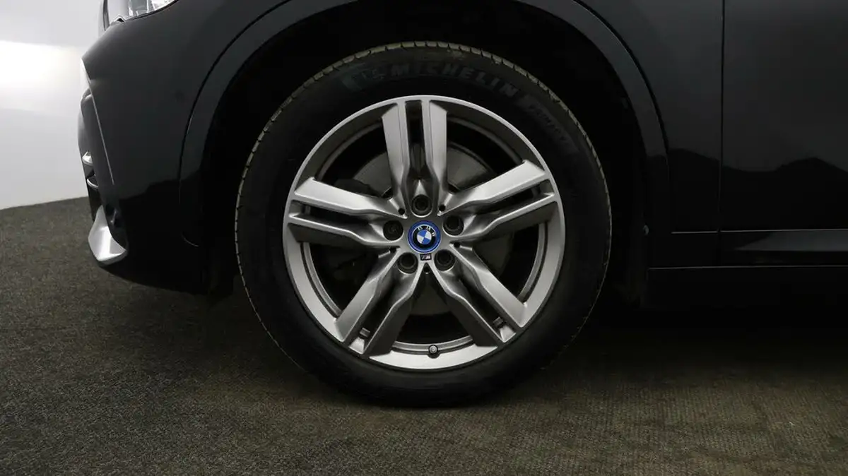 2022-bmw-x1-15-xdrive-25e-phev-m-sport-big-17