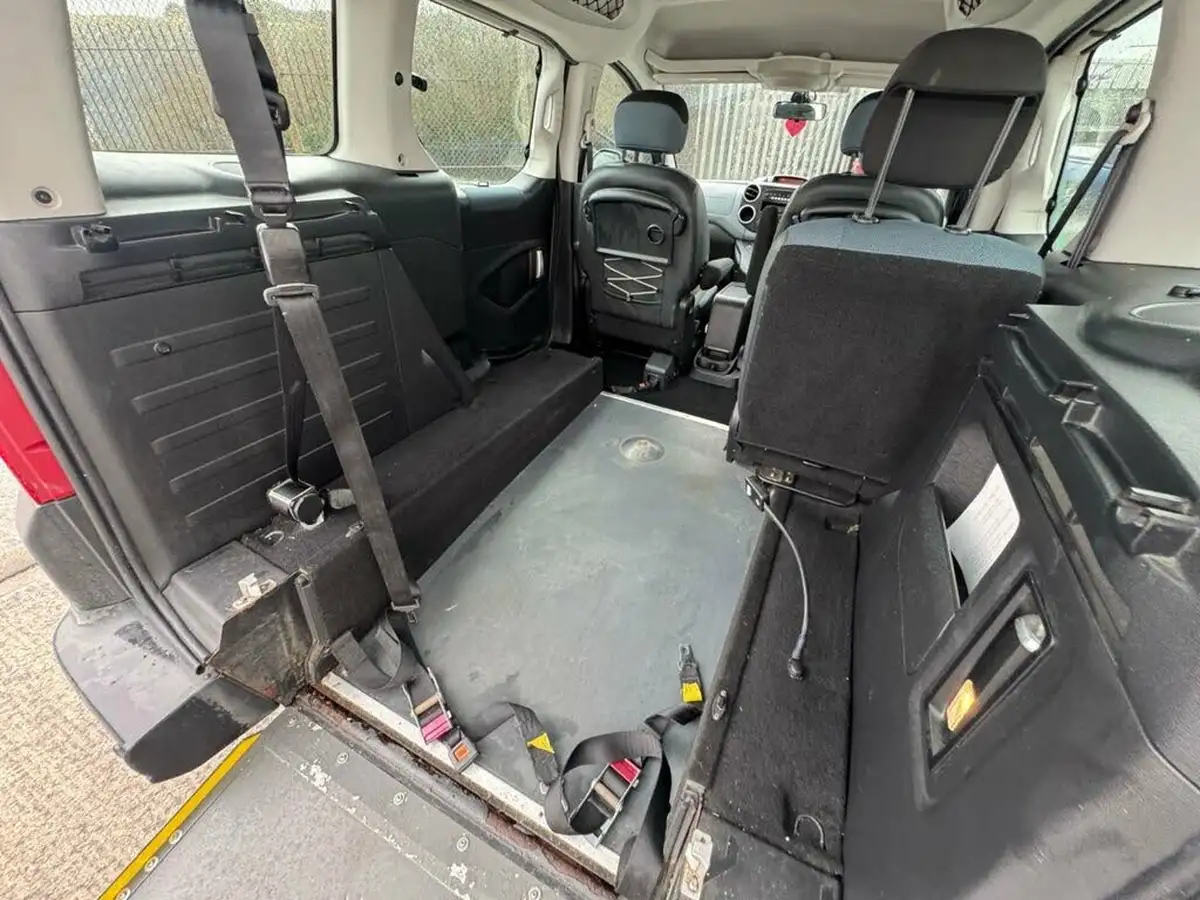 2011-citroen-berlingo-16td-xtr-90ps-big-6