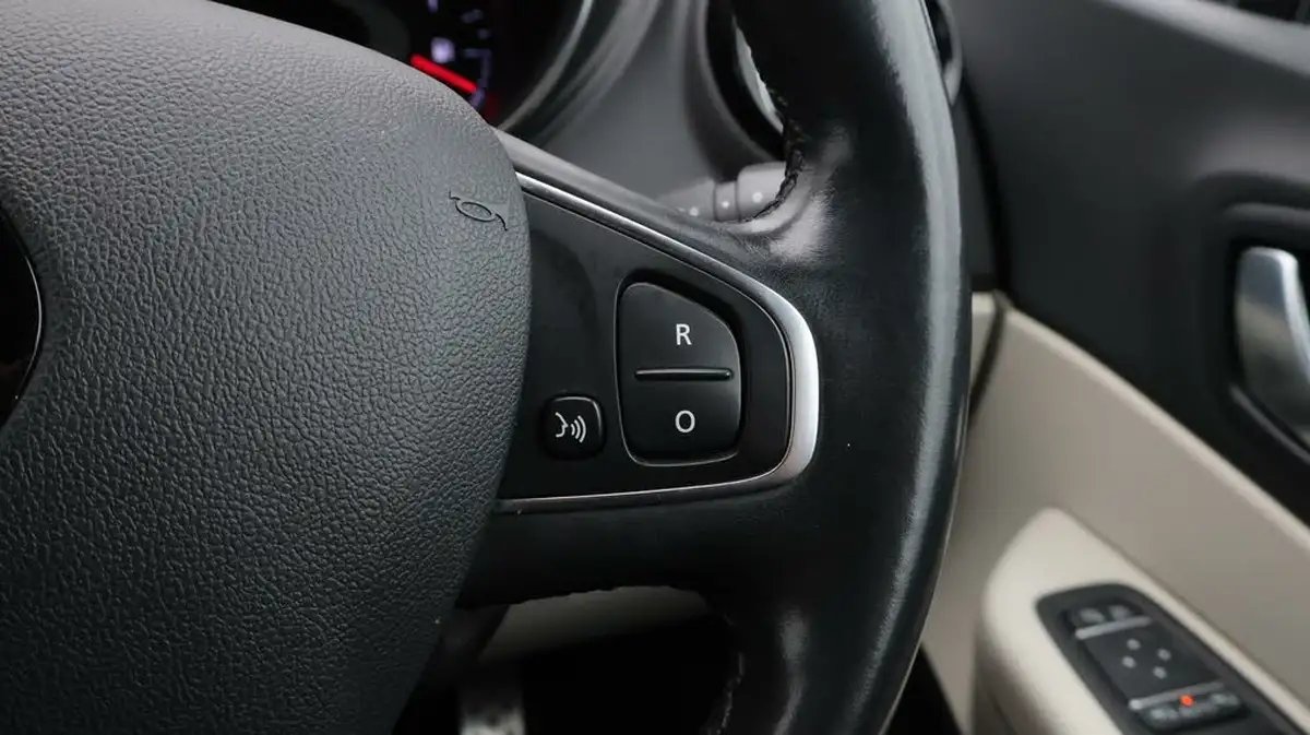 2019-renault-captur-15dci-gt-line-big-23