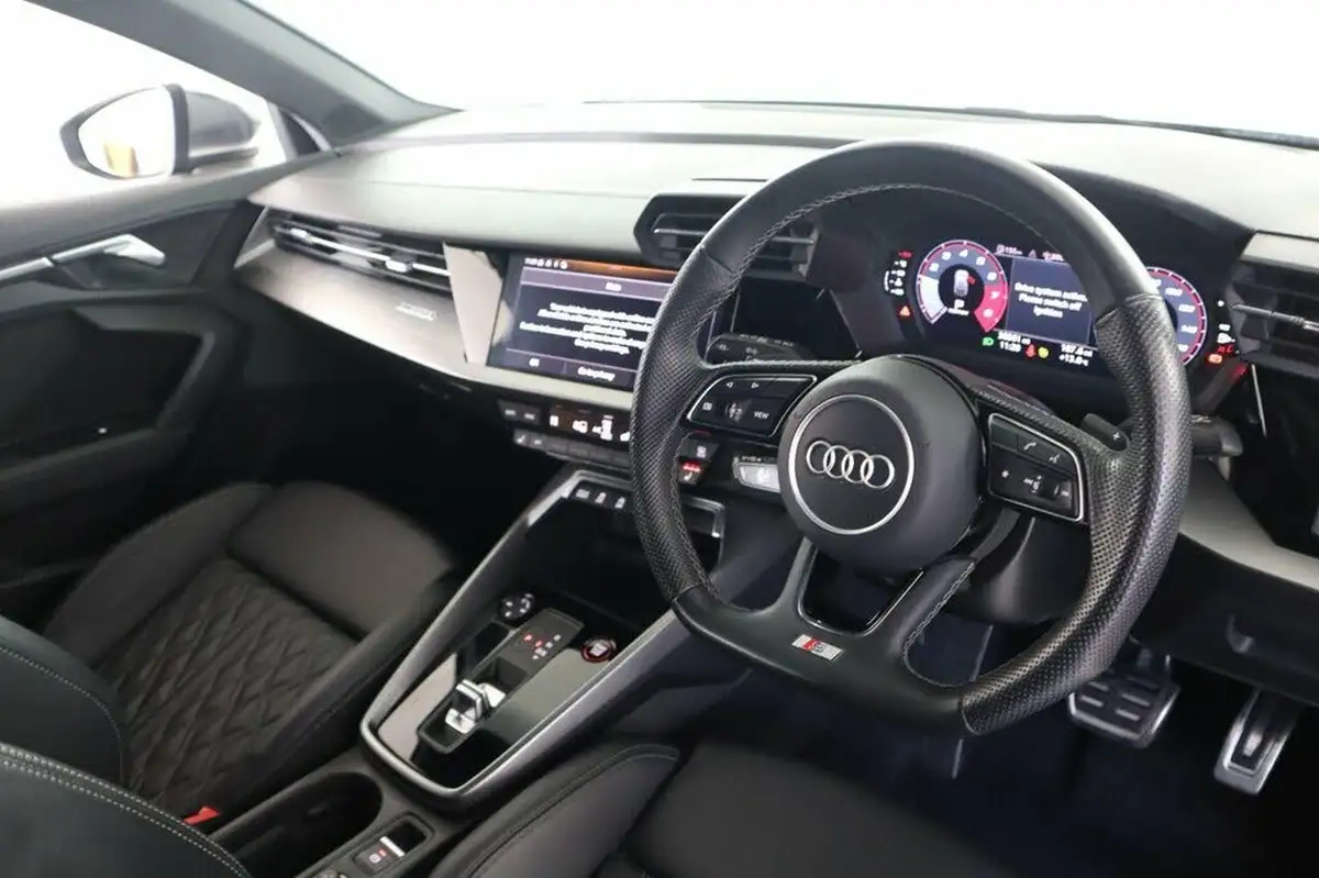 2022-audi-s3-20-tfsi-sportback-5d-big-8