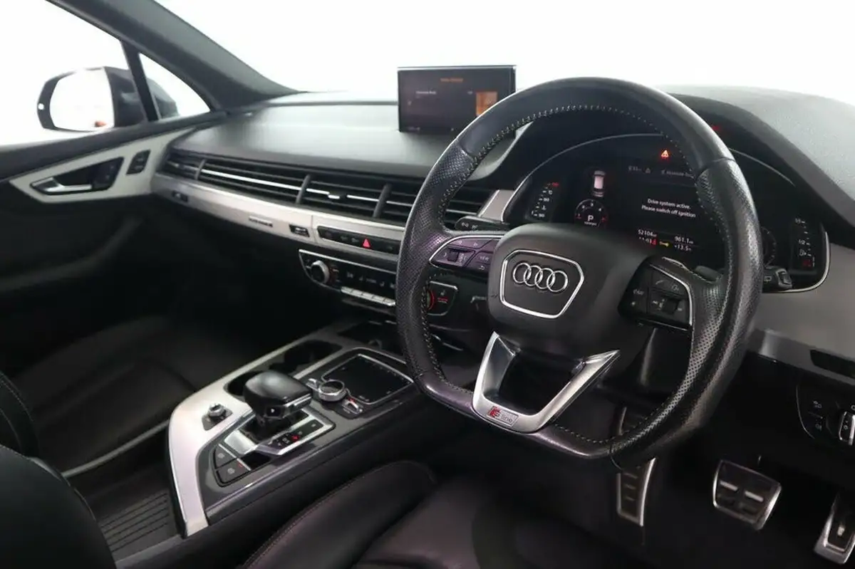 2018-audi-q7-30tdi-quattro-black-edition-big-8