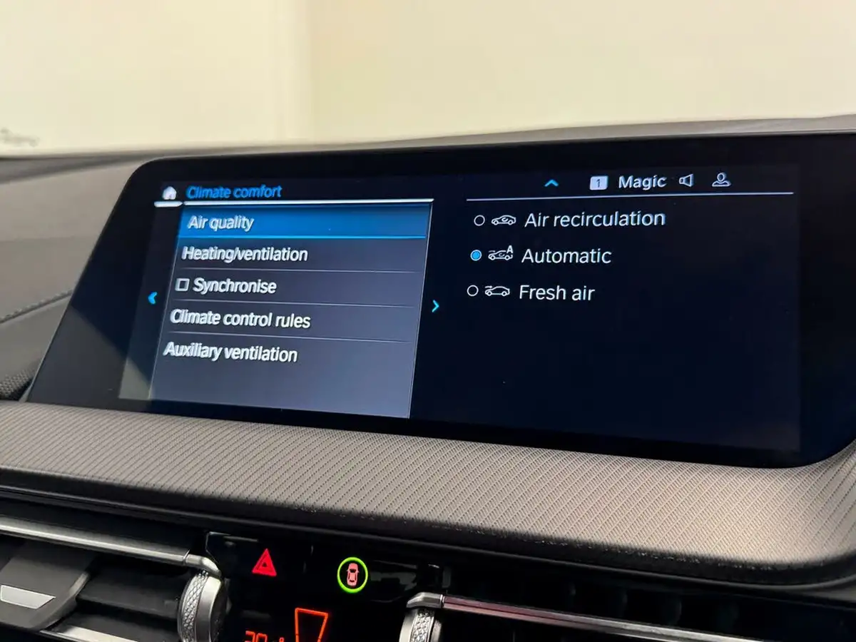 2024-bmw-1-series-15-118i-m-sport-lcp-dct-big-63