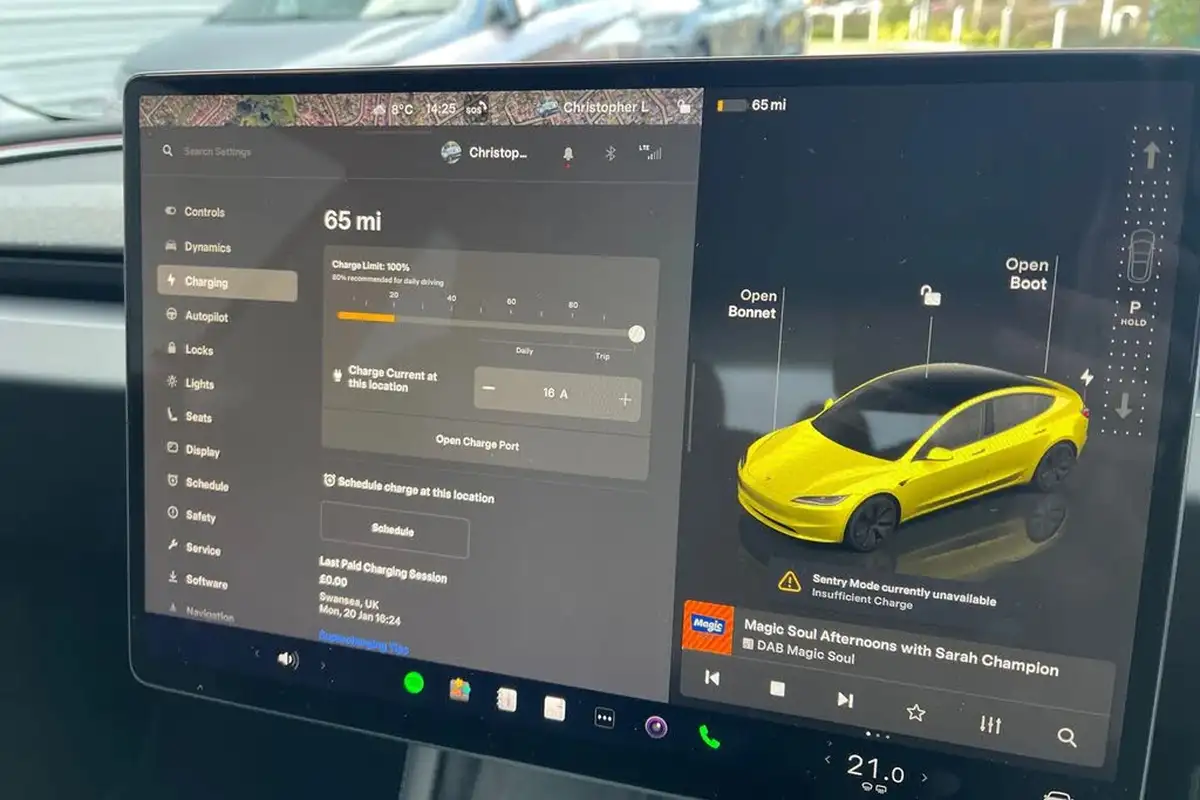 2024-tesla-model-3-big-45