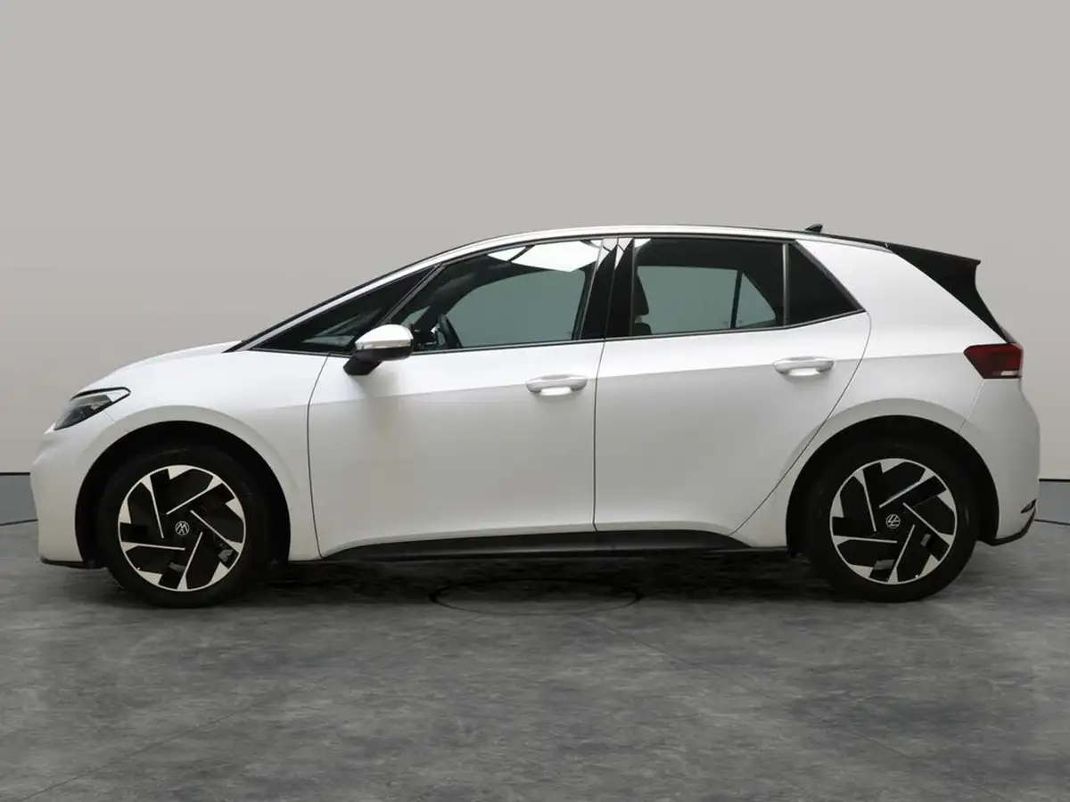 2023-volkswagen-id3-e-pro-58kwh-big-13