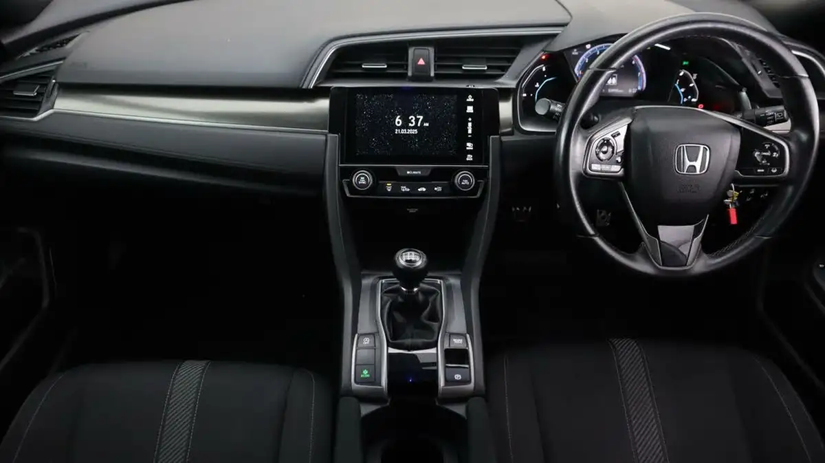 2019-honda-civic-10-vtec-turbo-sr-hatchback-5d-big-12
