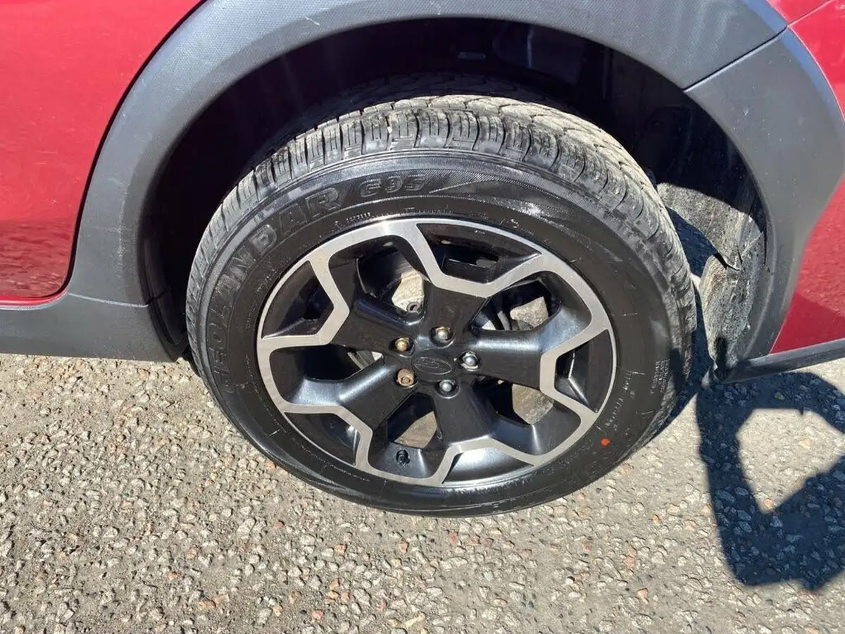 2015-subaru-xv-20d-se-big-23