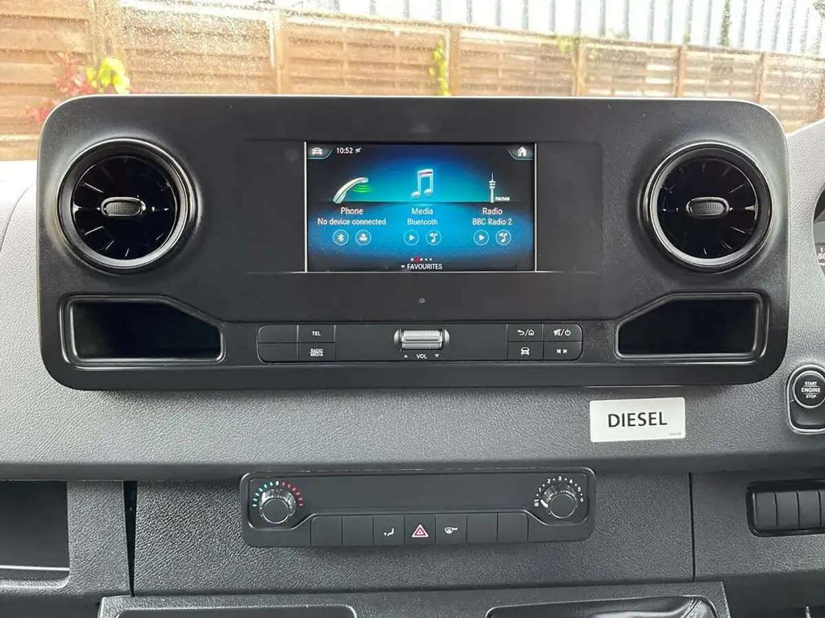 2021-mercedes-benz-sprinter-21cdi-316-l3h2-progressive-big-19