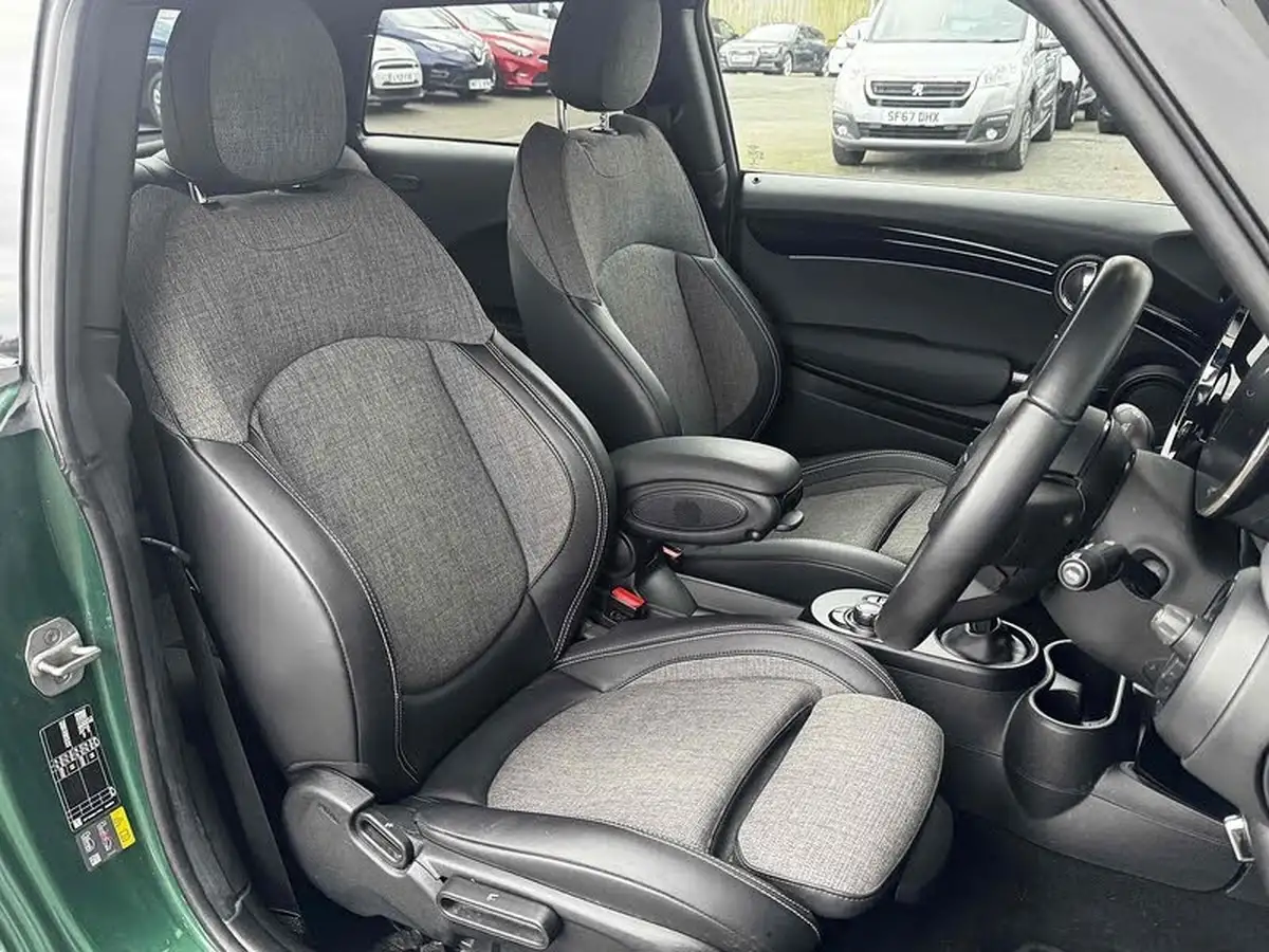 2021-mini-cooper-e-cooper-s-2-big-24