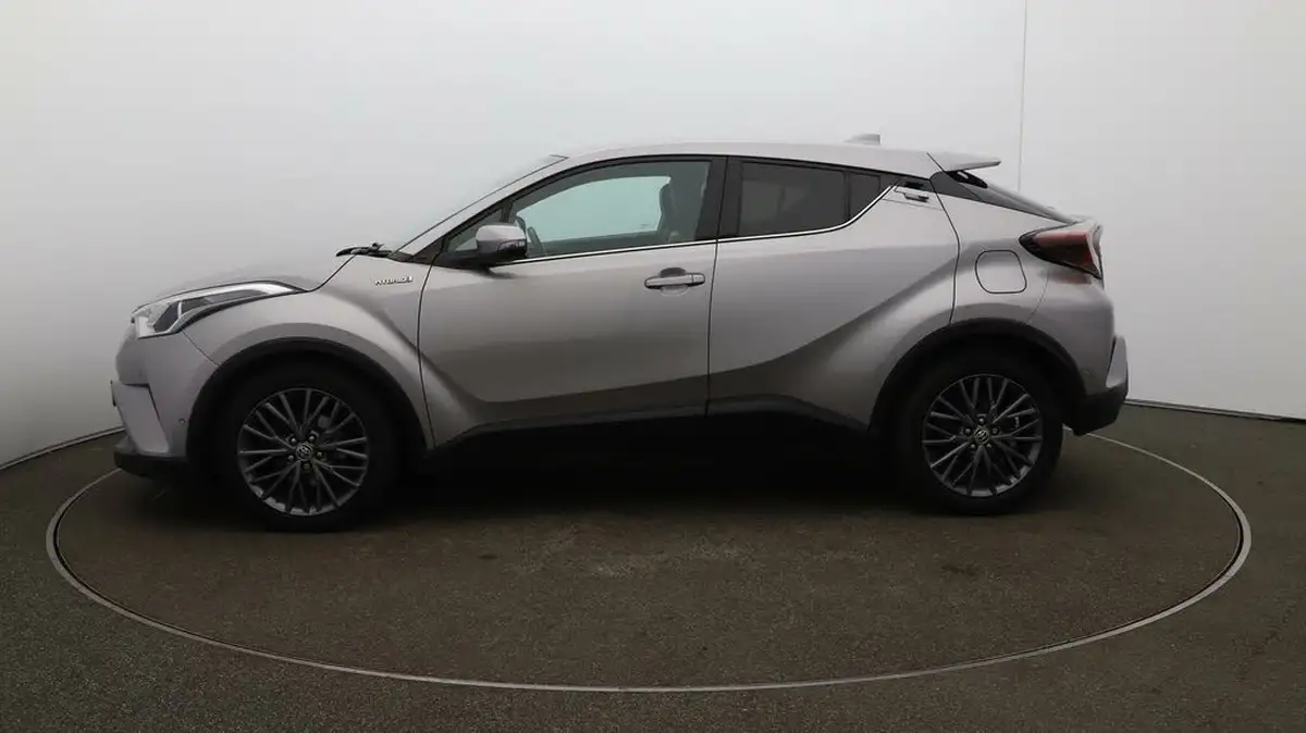 2018-toyota-c-hr-18-vvt-i-excel-big-4