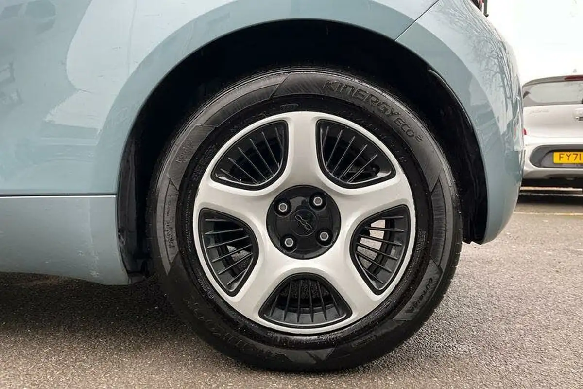 2021-fiat-500-e-passion-big-7