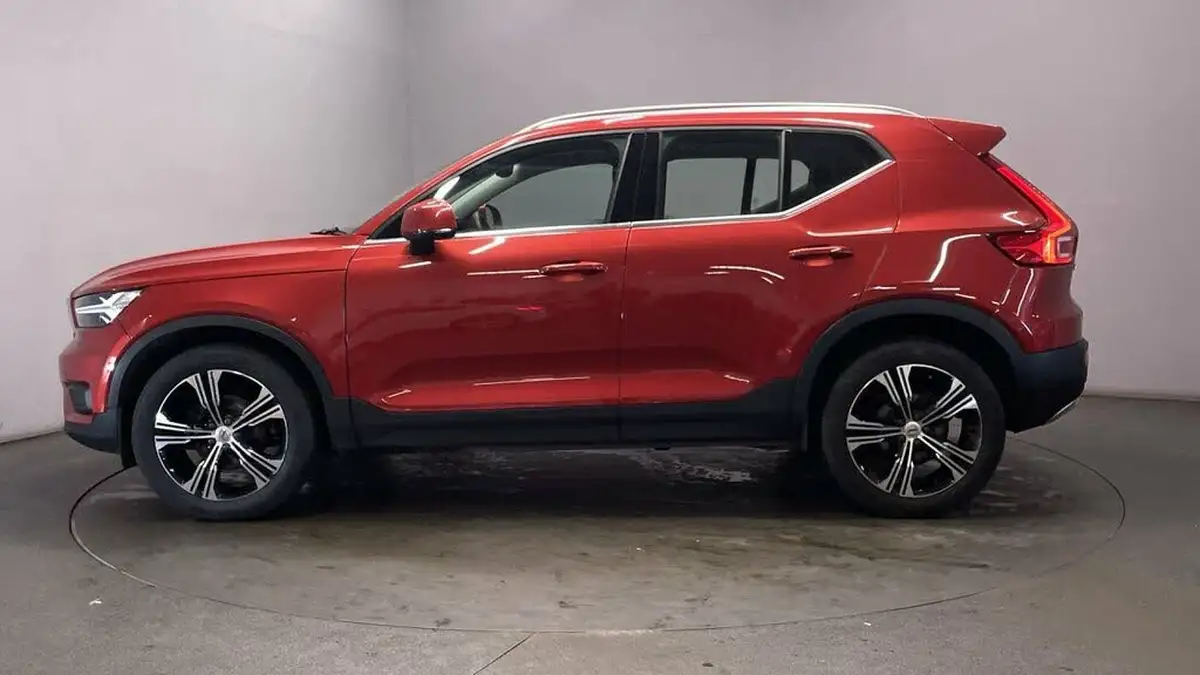 2021-volvo-xc40-15-t3-inscription-pro-161bhp-auto-big-4