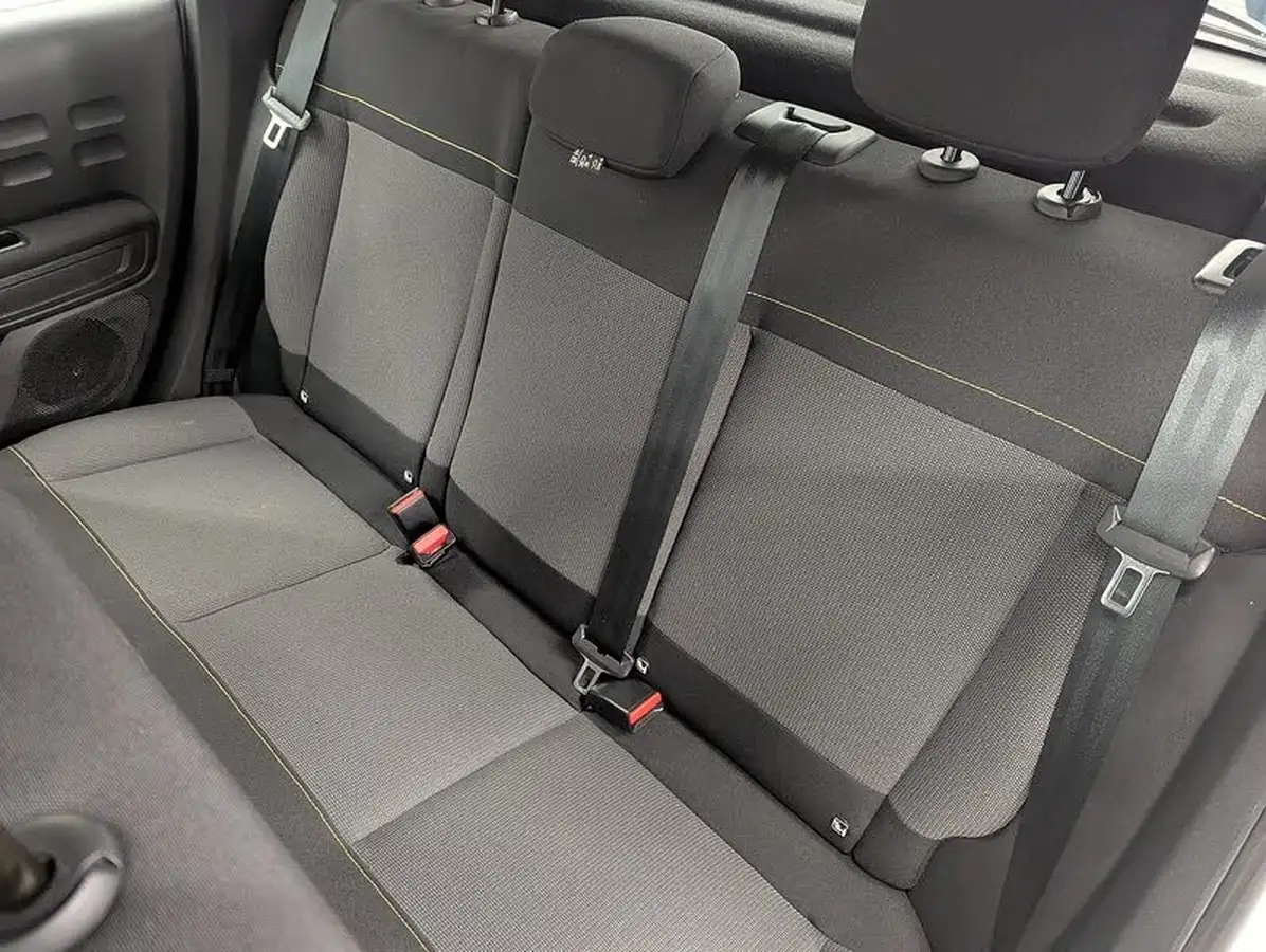 2023-citroen-c3-12-puretech-you-big-16