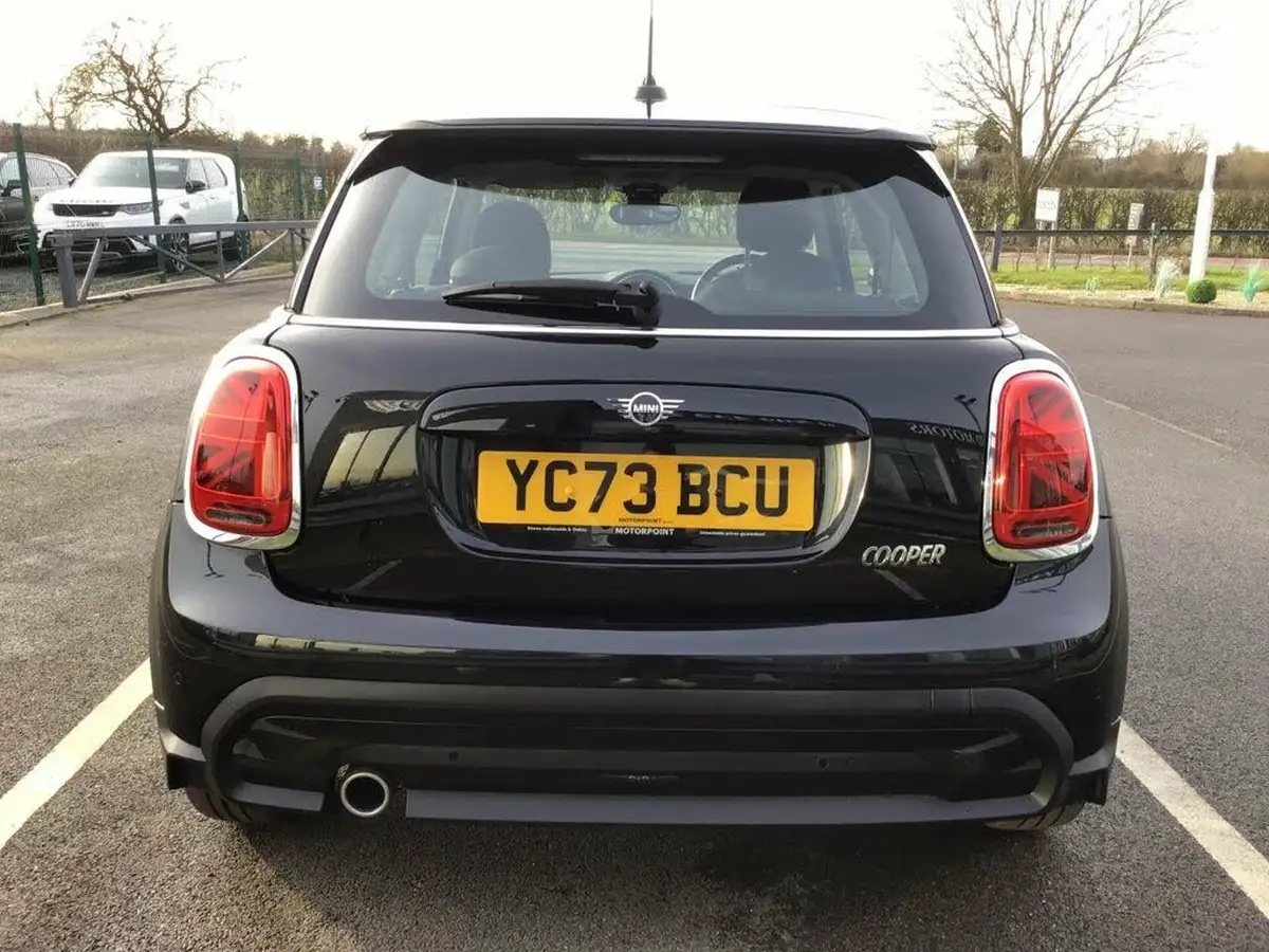 2023-mini-cooper-15-cooper-classic-premium-auto-hatchback-3d-auto-big-6