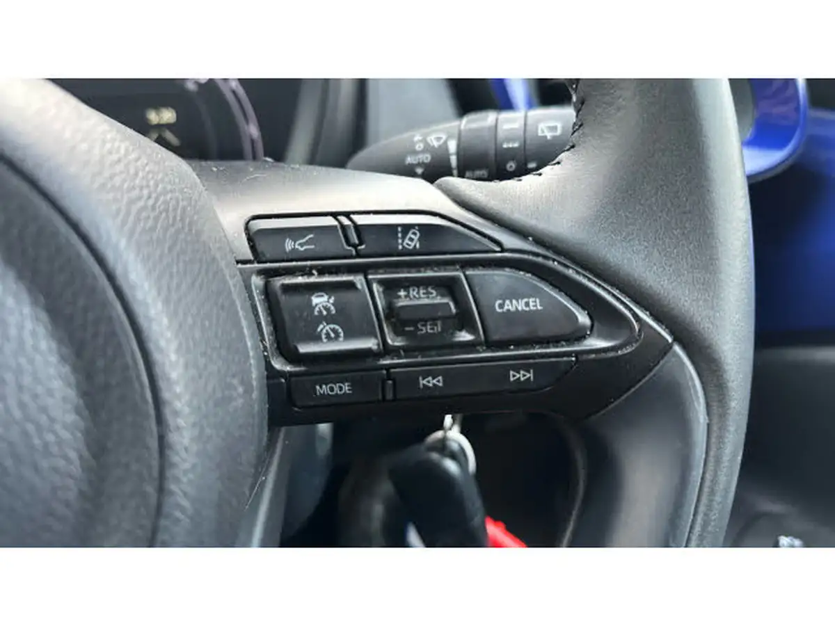 2022-toyota-aygo-x-10-vvt-i-edge-big-28
