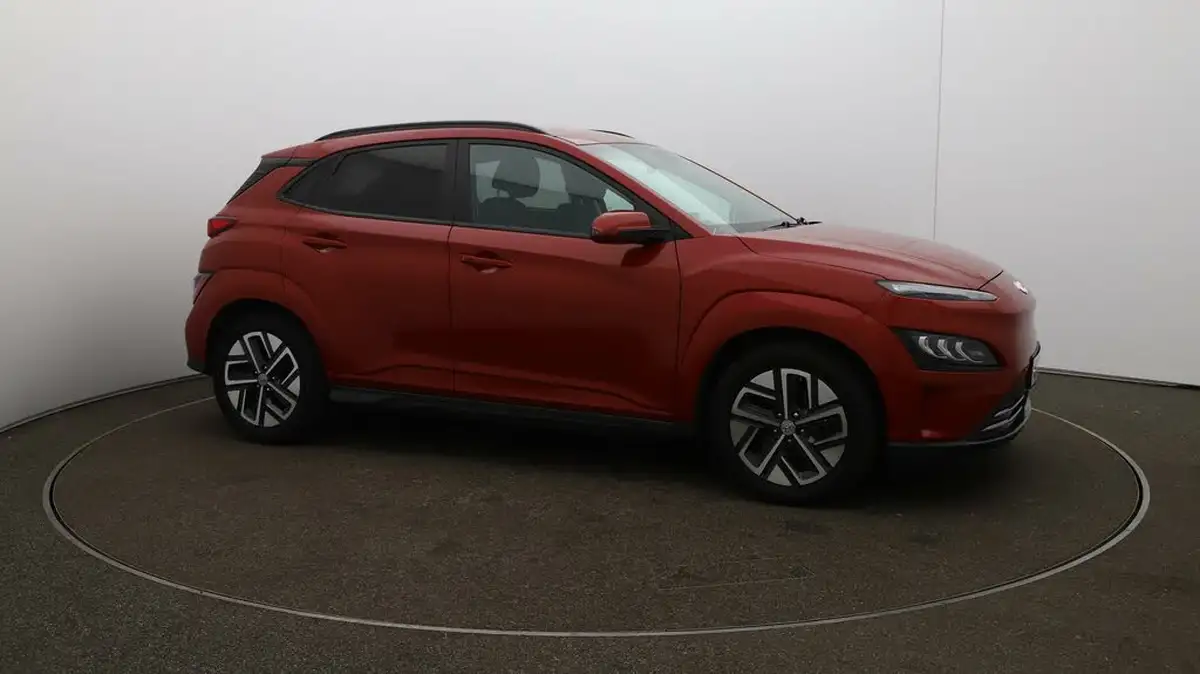 2022-hyundai-kona-e-premium-204ps-64kwh-7kw-obc-big-37