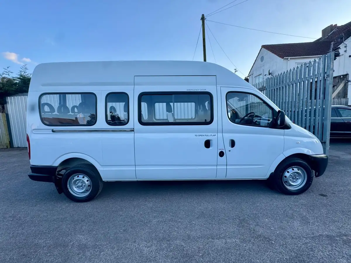 2009-ldv-maxus-25td-39t-lwb-105ps-bus-17-big-9