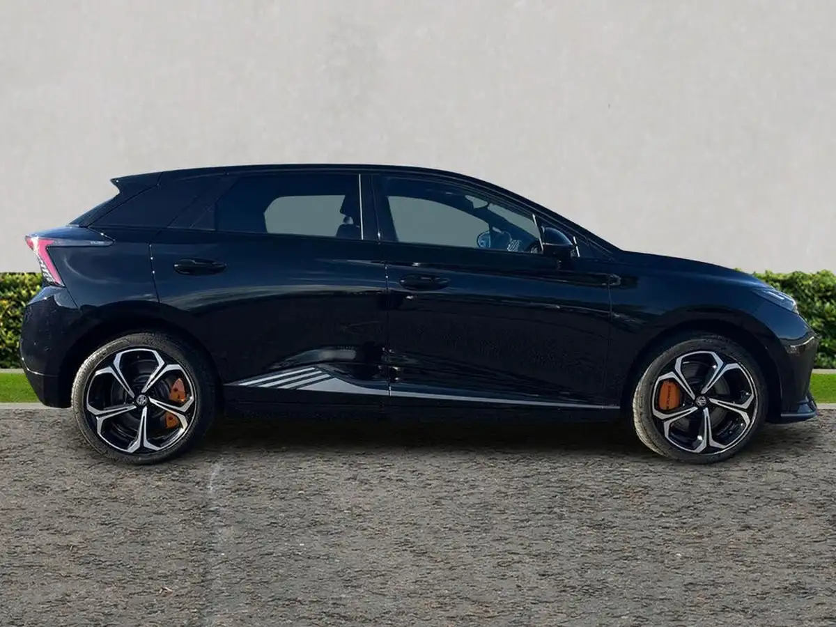 2024-mg-mg4-e-xpower-ev-big-1