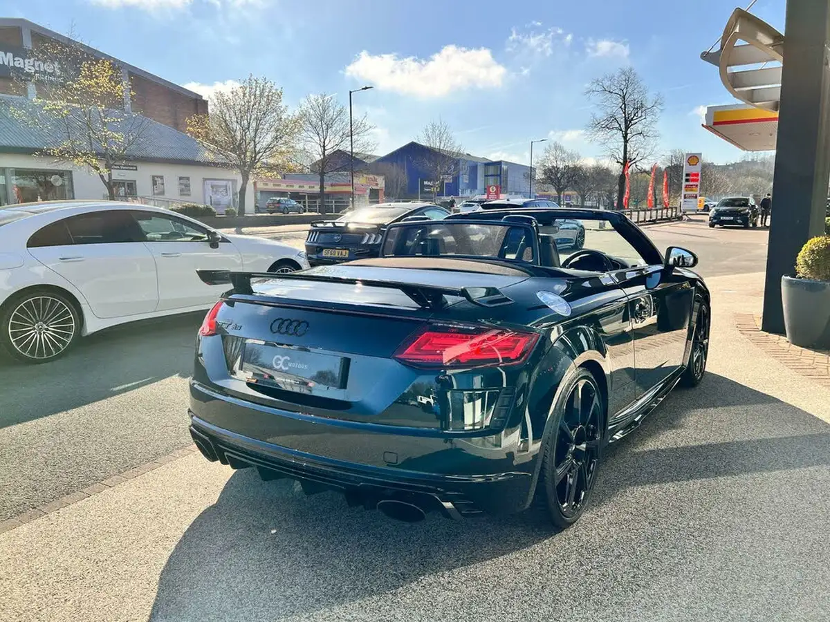 2020-audi-tt-roadster-25-tfsi-rs-audi-sport-edition-big-7