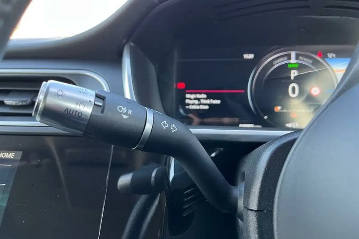 2019-jaguar-i-pace-ev400-se-big-26