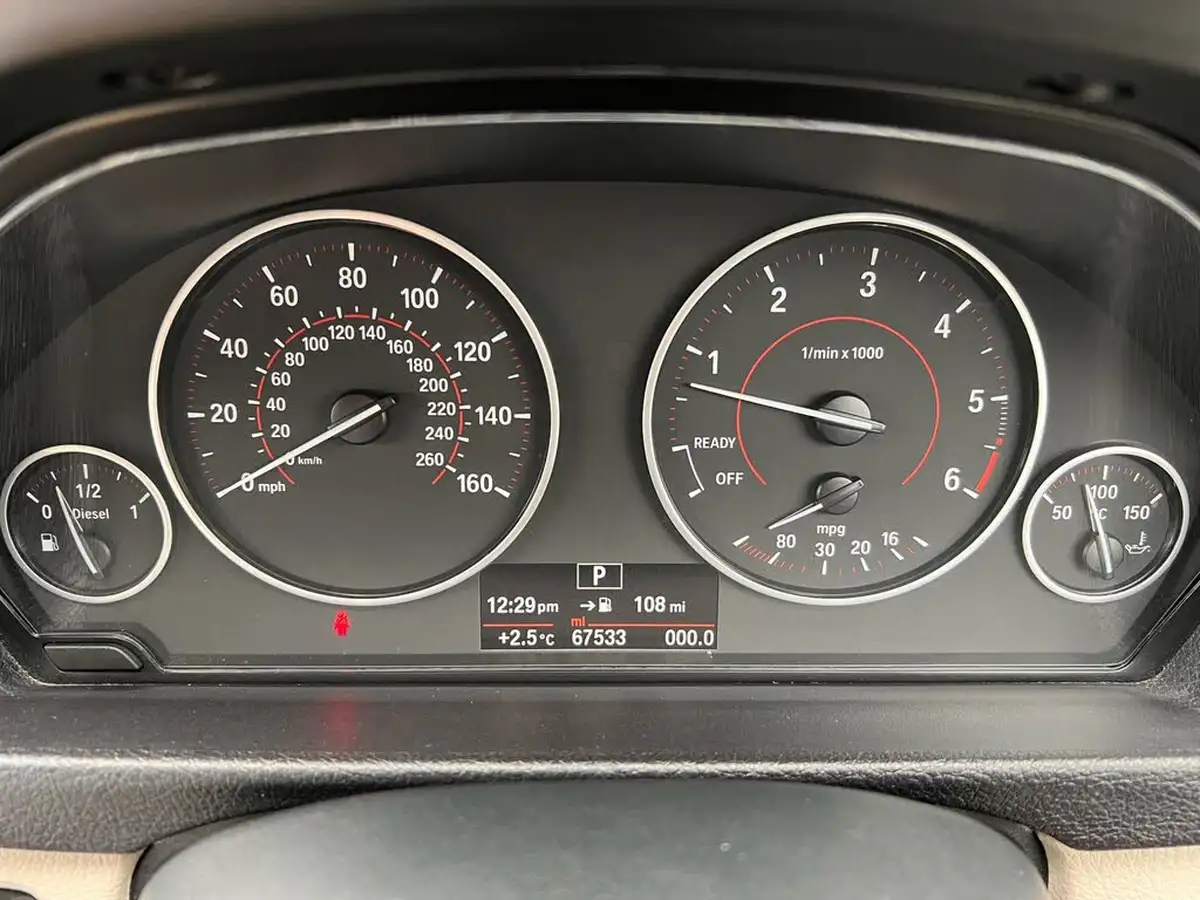 2016-bmw-3-series-30td-335d-xdrive-m-sport-saloon-4d-big-57