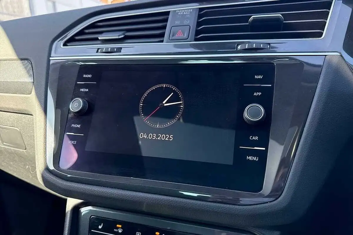 2021-volkswagen-tiguan-15-tsi-elegance-big-12