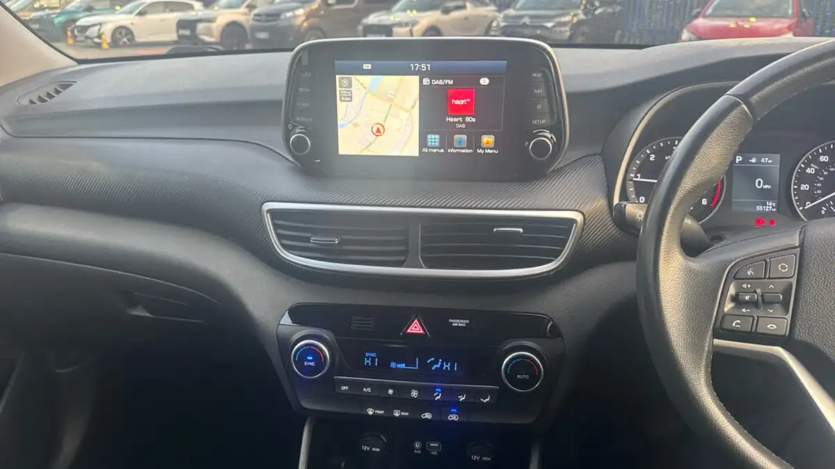 2019-hyundai-tucson-16crdi-se-nav-136ps-dct-big-9