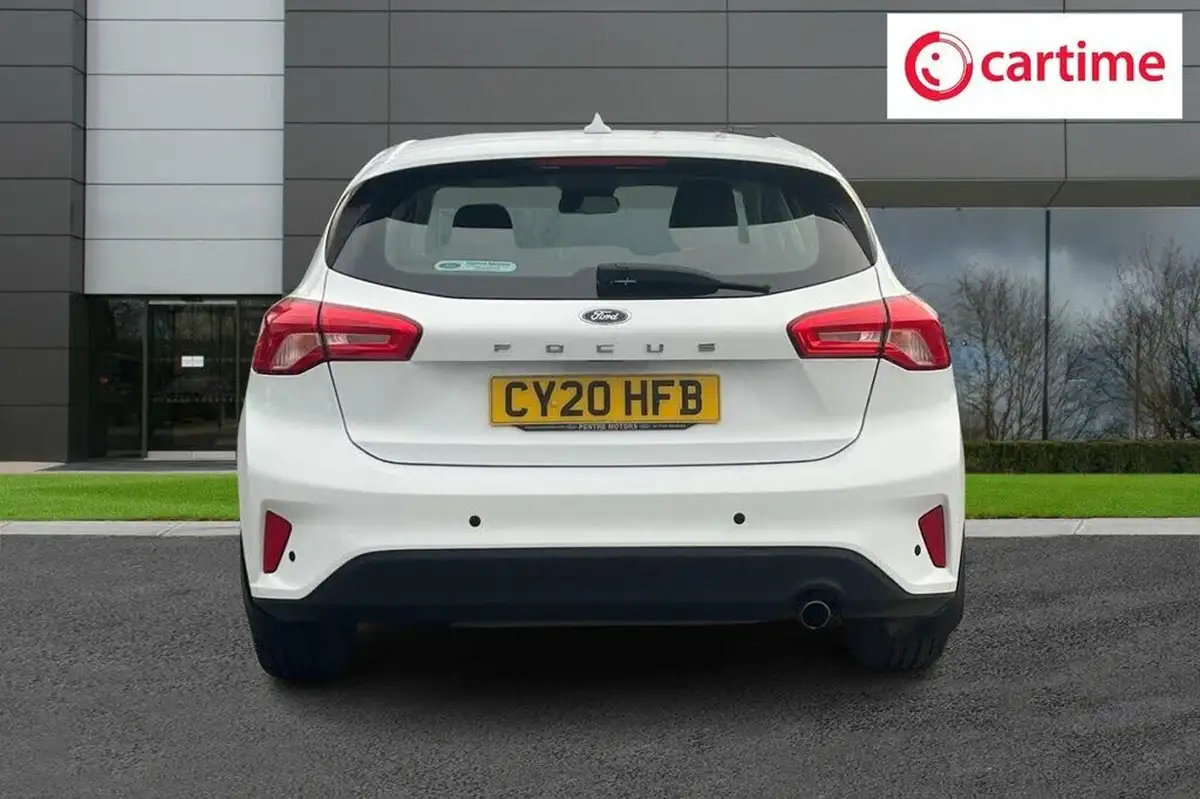 2020-ford-focus-10t-zetec-125ps-hatchback-big-4