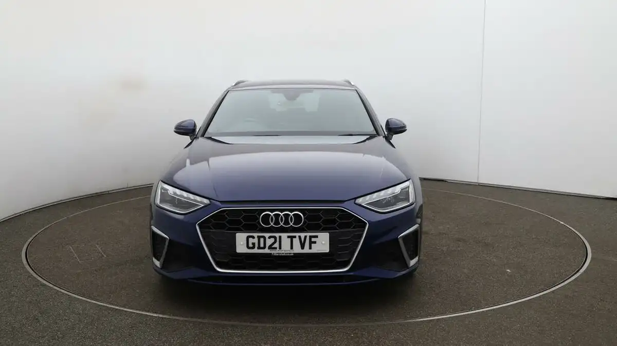 2021-audi-a4-avant-20-35-tdi-s-line-big-32