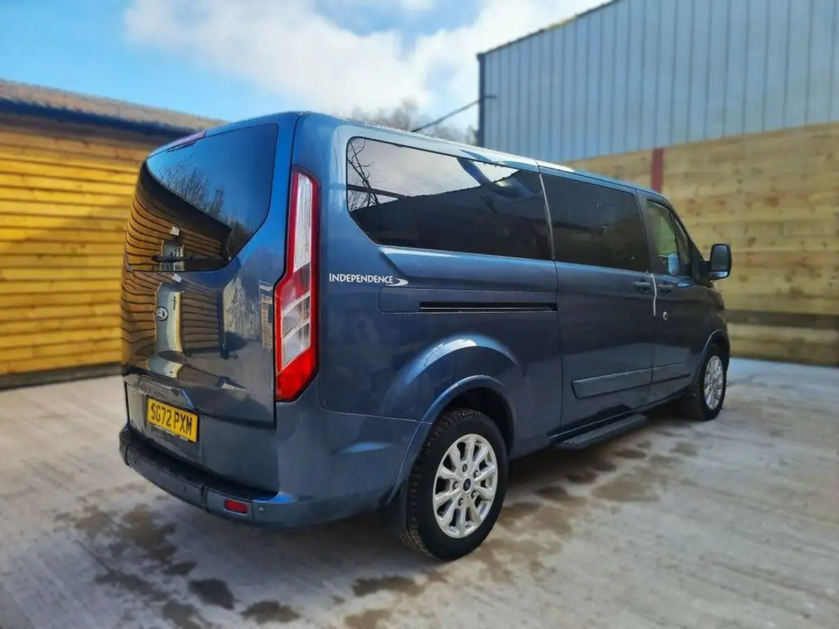 2022-ford-tourneo-custom-20tdci-320-l1-titanium-130pseu6dt-auto-big-11