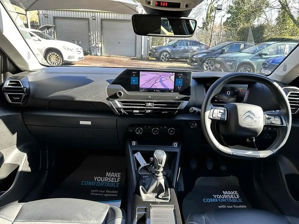 2022-citroen-c4-12-puretech-shine-130ps-big-7