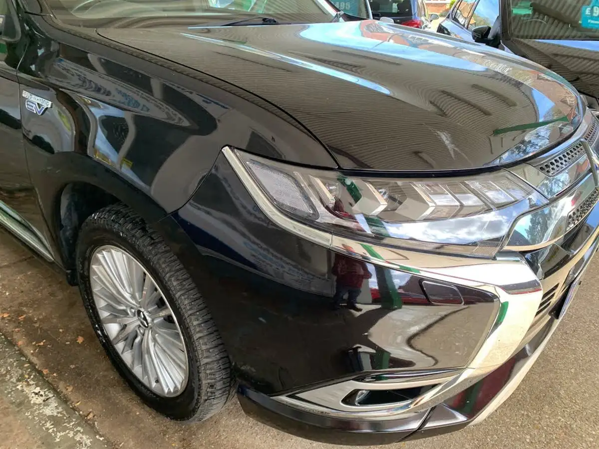 2019-mitsubishi-outlander-24-4h-phev-big-27