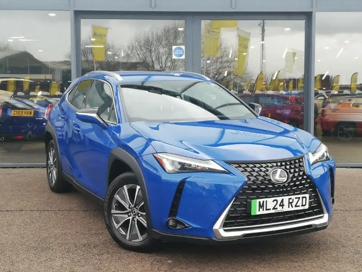 2024-lexus-ux-300e-e-ux-728kwh-big-0