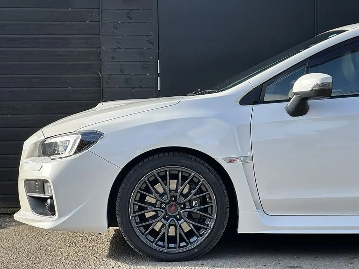 2014-subaru-wrx-25-sti-type-uk-big-35