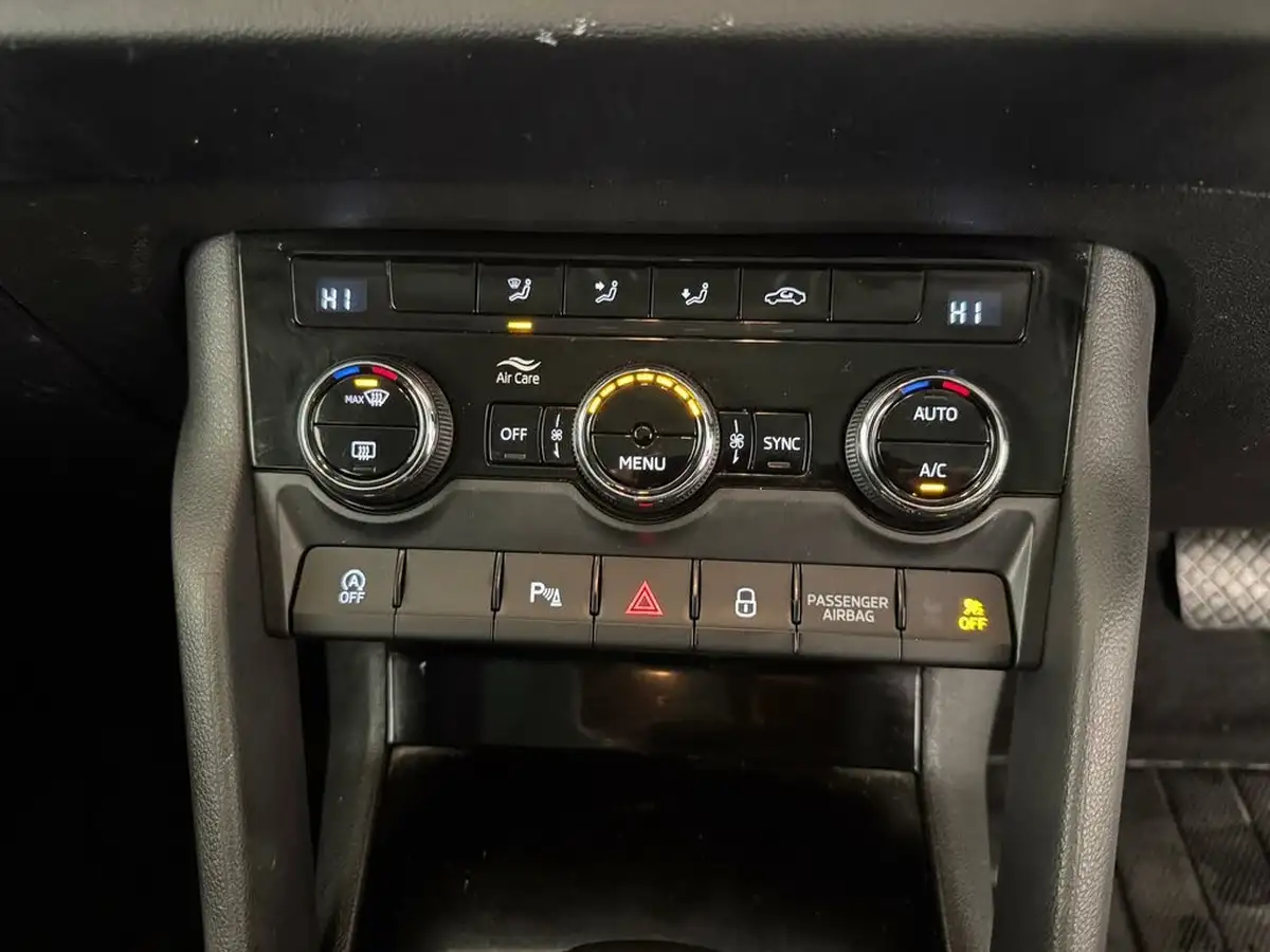 2021-skoda-karoq-15-tsi-se-technology-dsg-big-28