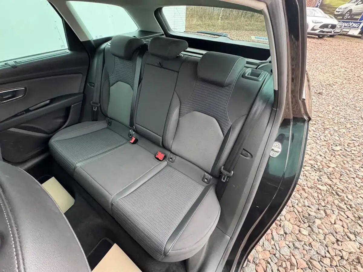 2017-seat-leon-20tdi-xcellence-technology-184ps-sports-tourer-dsg-big-15