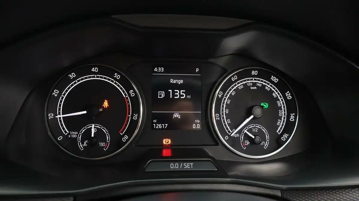 2022-skoda-kamiq-10-tsi-se-109ps-dsg-big-10