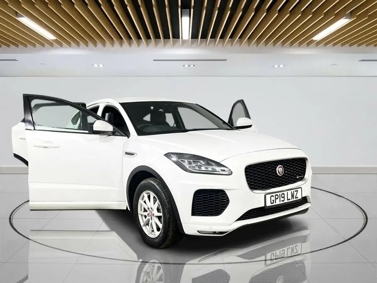 2019-jaguar-e-pace-20-i4d-r-dynamic-150ps-big-10