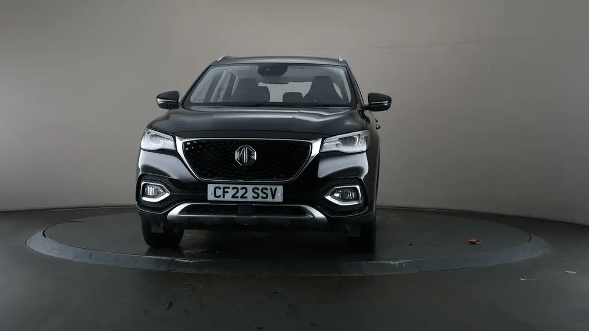 2022-mg-hs-15t-gdi-exclusive-162ps-big-2