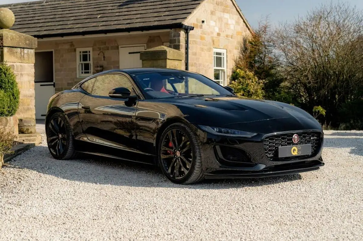 2022-jaguar-f-type-50-v8-p450-r-dynamic-black-awd-coupe-big-0