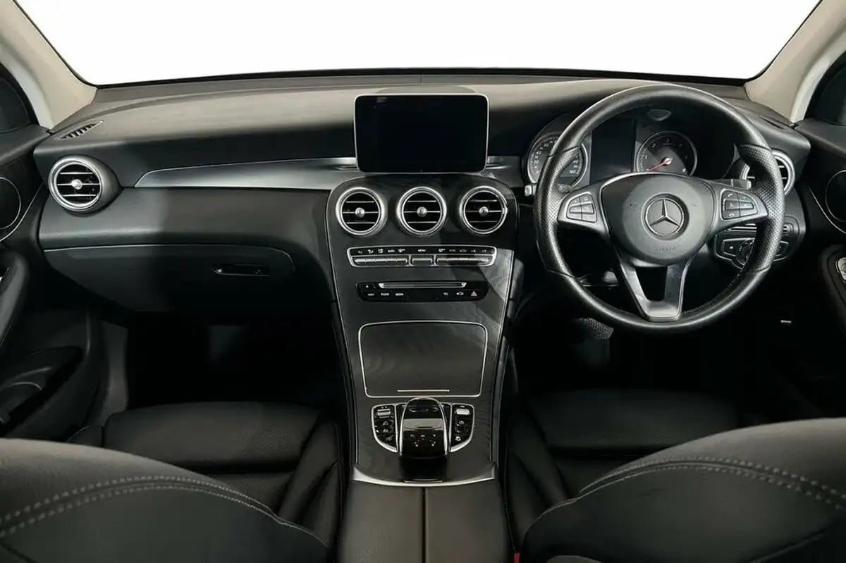 2018-mercedes-benz-glc-class-30-d-glc350d-sport-ss-station-wagon-5d-big-11