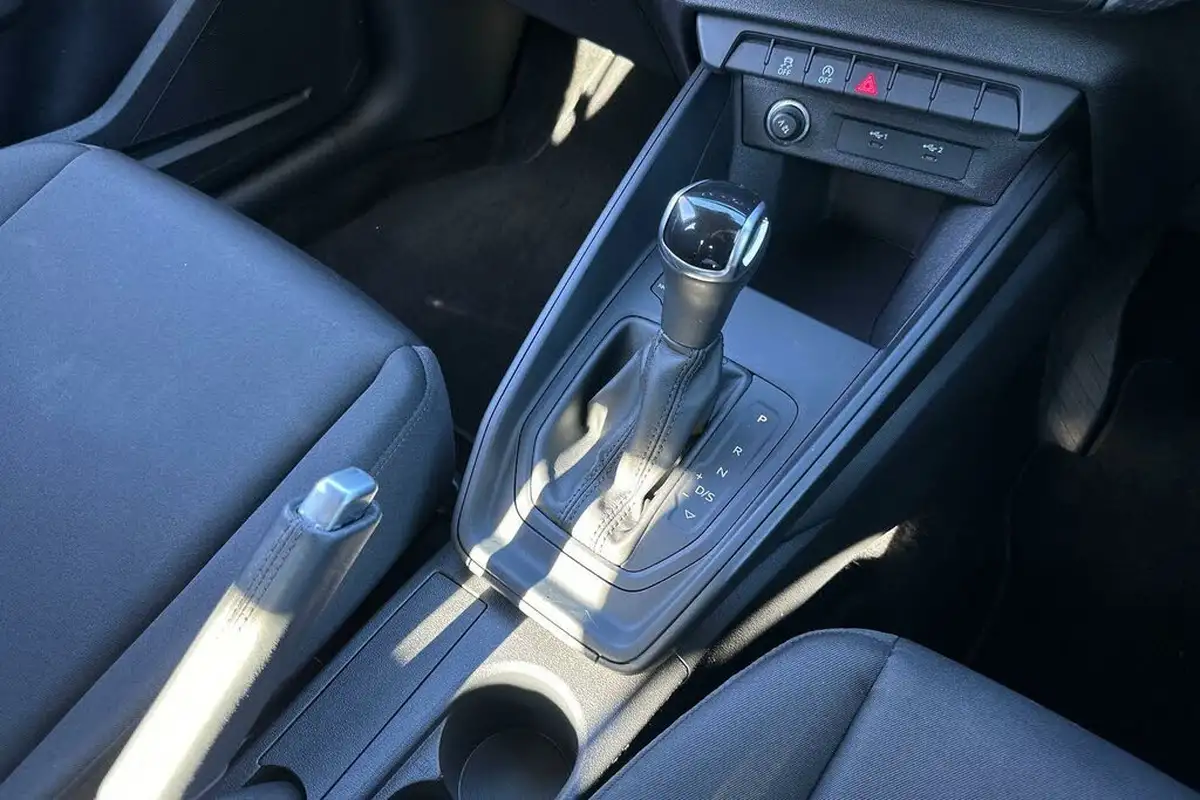 2021-audi-a1-10-25-tfsi-technik-s-tronic-big-12