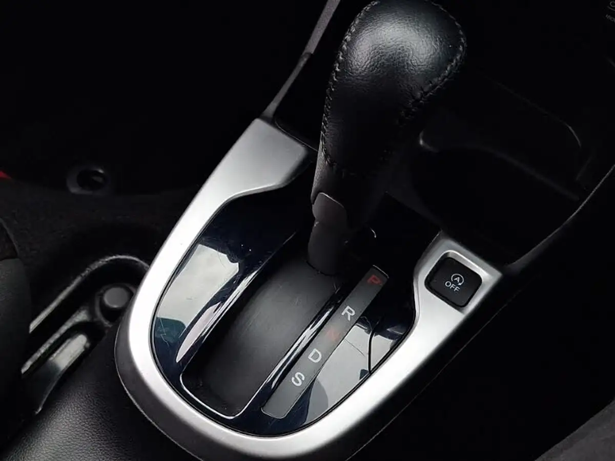 2018-honda-jazz-13-i-vtec-ex-cvt-big-16