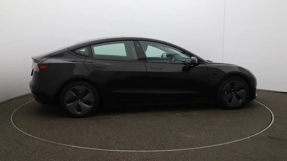 2021-tesla-model-3-e-long-range-4x4-big-8