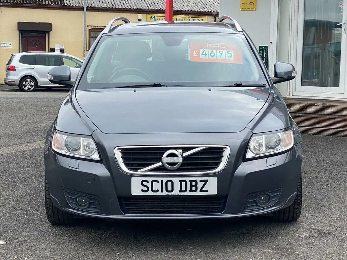 2010-volvo-v50-16td-drive-se-lux-109ps-ss-big-7