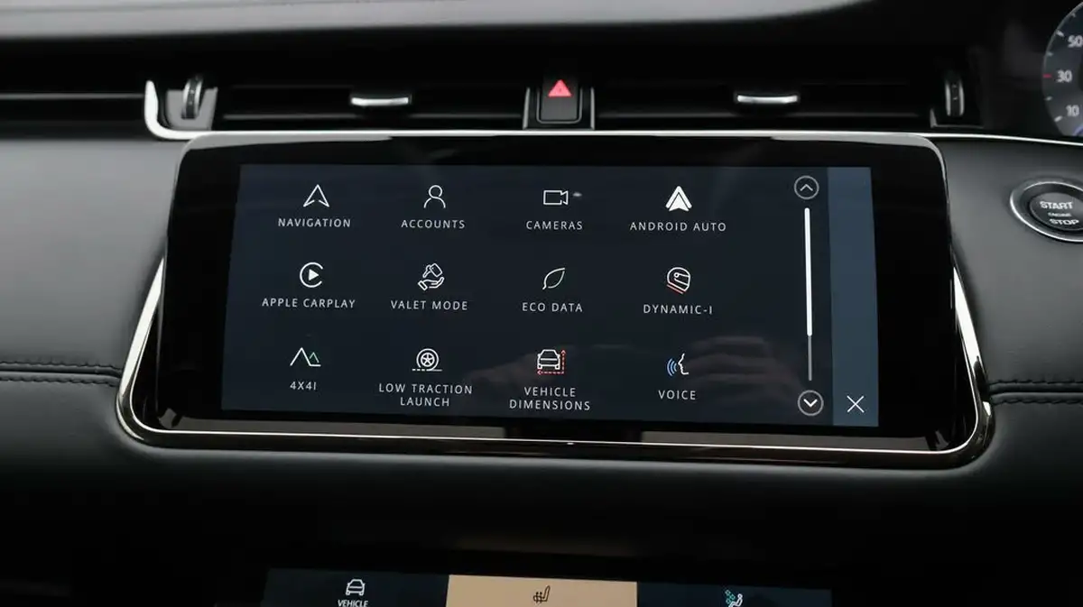 2022-land-rover-range-rover-evoque-15-p300e-autobiography-big-25